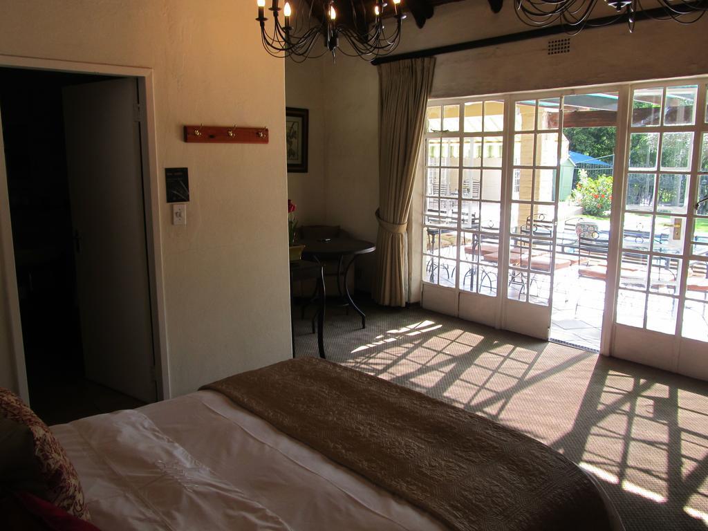 Thatchfoord Lodge Johannesburg Ngoại thất bức ảnh