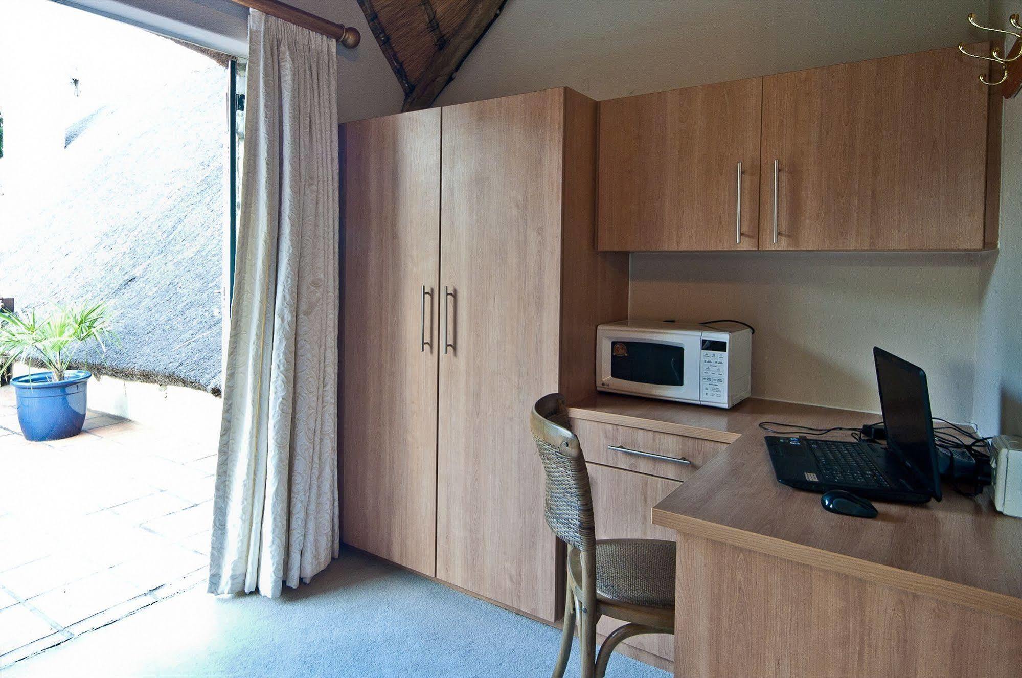 Thatchfoord Lodge Johannesburg Ngoại thất bức ảnh